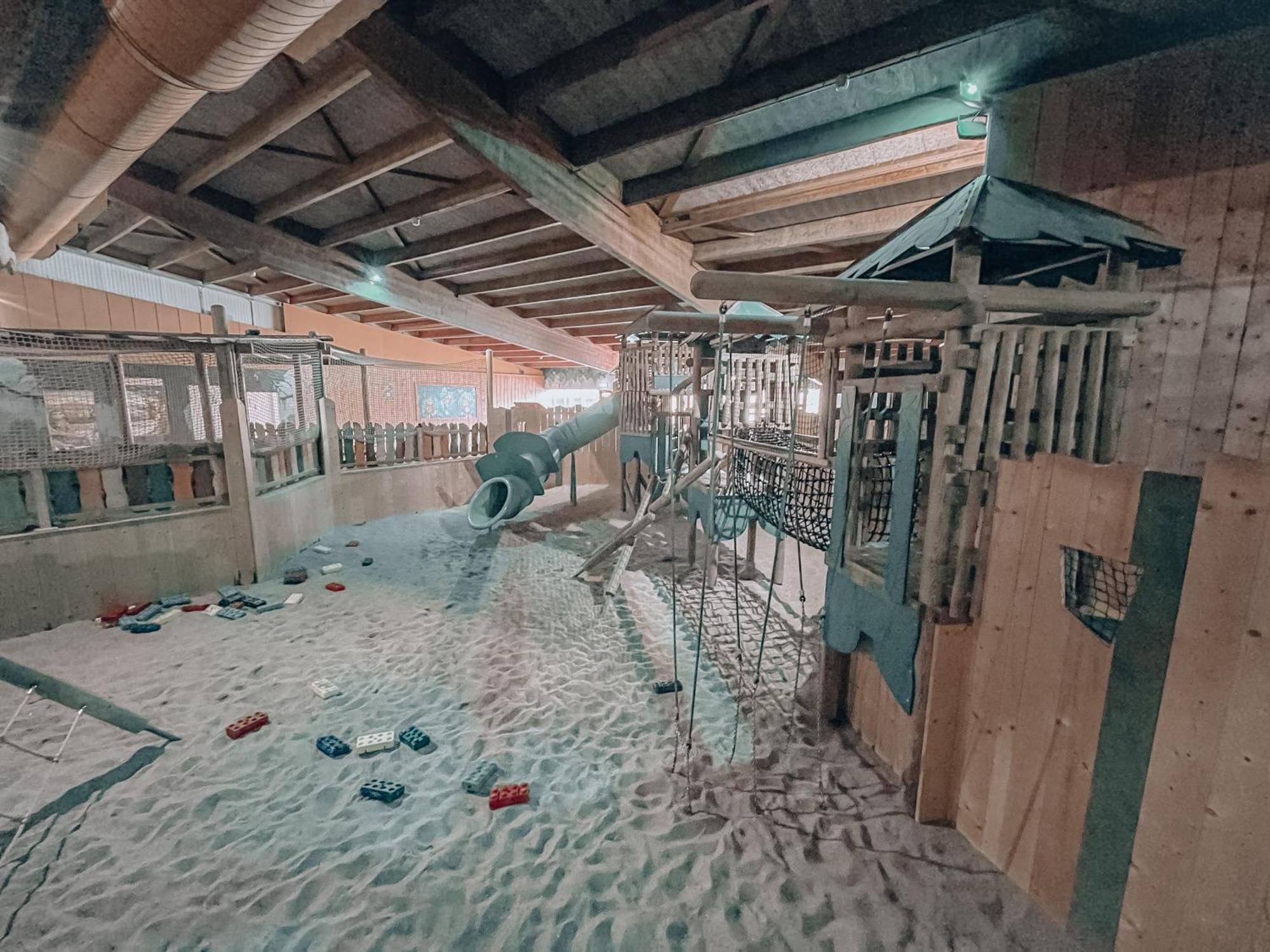 Vakantiepunt 142 - Moderne Vakantiewoning Aan Het Water! Gramsbergen Exteriör bild
